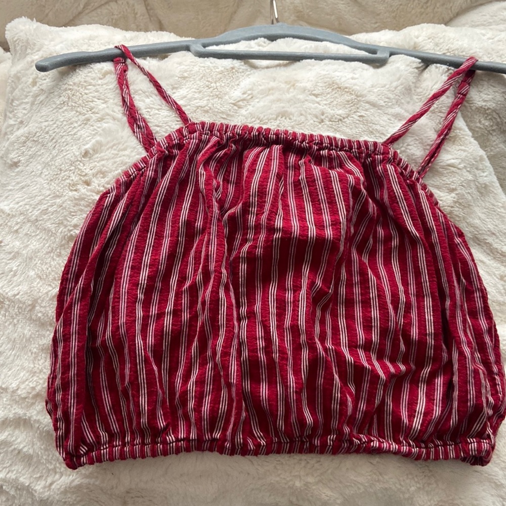 american eagle cropped tank